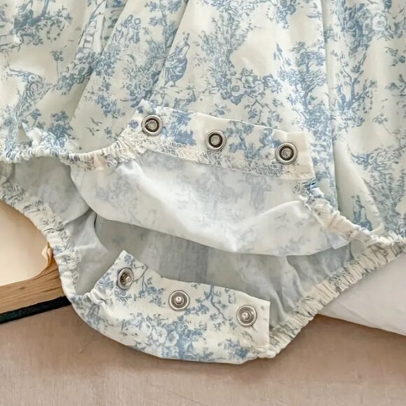 Vintage-Inspired Cotton Romper for Baby Girls - Picture 2 of 2